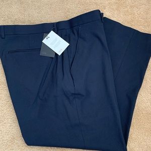 ASOS Men’s Plus slim cropped smart pants.